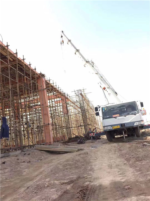 渠县吊车作业的安全注意事项有哪些？