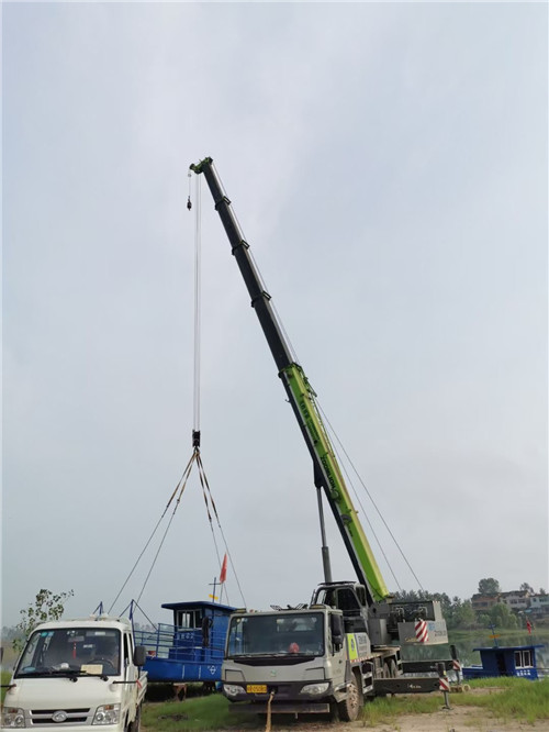 渠县桥梁建设吊装案例